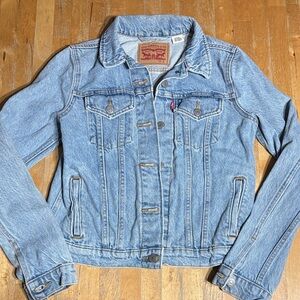 Levi's Women's Light Blue Jean Jacket